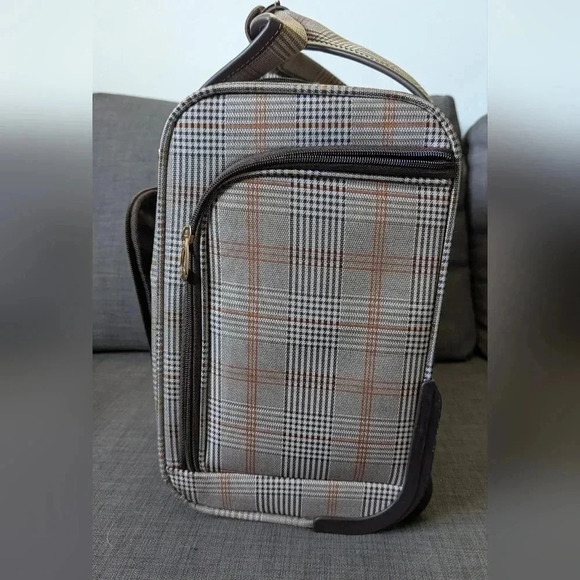 London Fog Braintree Style 1330 2 Wheel Under Seat Travel Luggage Plaid - Picture 6 of 11